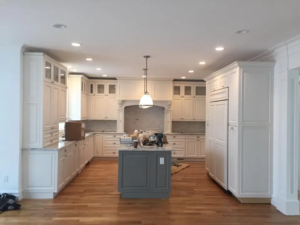 Traditional style kitchen installation